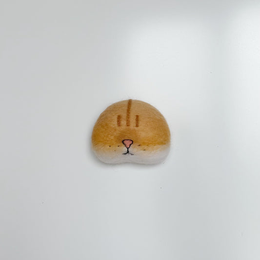 Cat Whisker Collector Fridge Magnet – Cute Handmade Cat Face Magnet for Storing Pet Whiskers & Home Décor