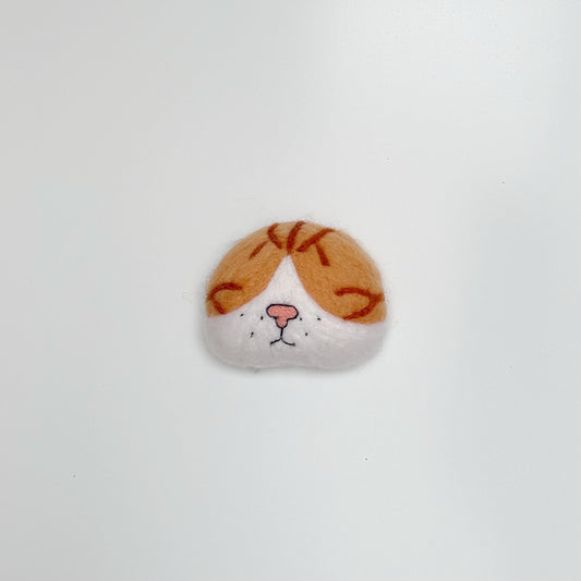 Cat Whisker Collector Fridge Magnet – Cute Handmade Cat Face Magnet for Storing Pet Whiskers & Home Décor
