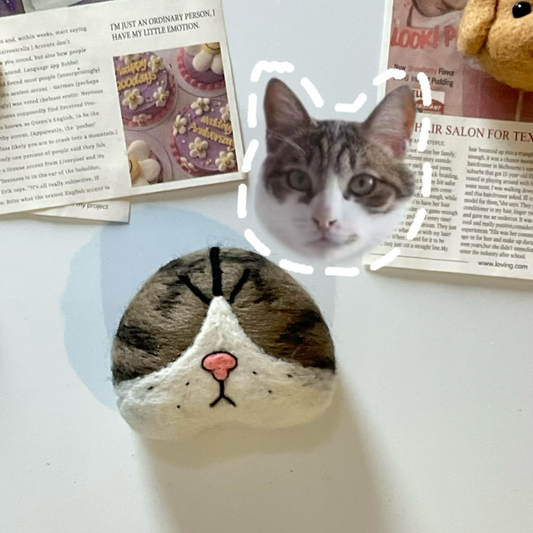 Cat Whisker Collector Fridge Magnet – Cute Handmade Cat Face Magnet for Storing Pet Whiskers & Home Décor